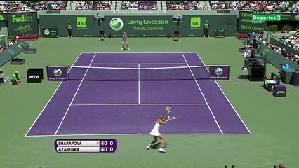 2011 Miami - Azarenka vs Sharapova - The crowd started to laugh in the middle of rally