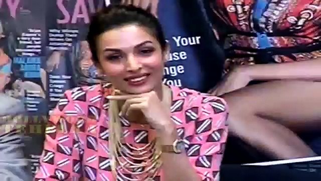 Oops! Malaika Arora Khan SHOCKING Wardrobe malfunction On Stage! HD