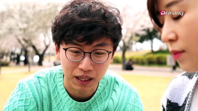 Residents of border regions are voicing strong criticism of the distribution of propaganda leaflets as it threatens put their lives 위협 받는 북한 접경지역 주민들