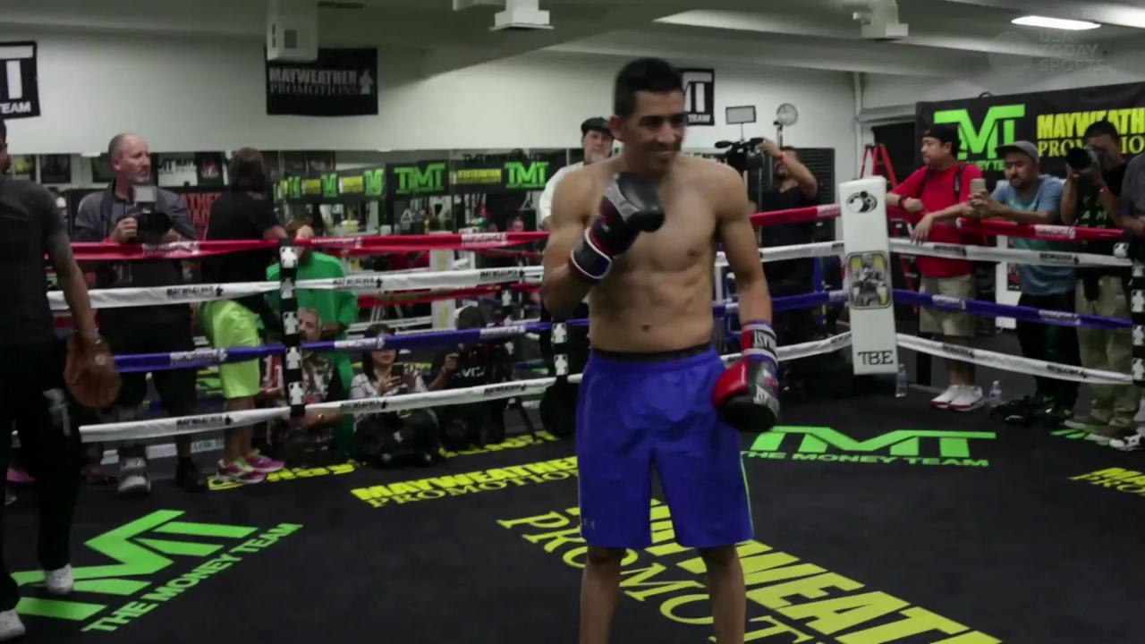 Leo Santa Cruz MASTER