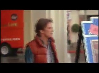 Volver al Futuro (Trailer)