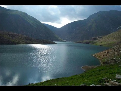 Nice hindko music....beautiful Hazara...land of Tanolis and many others.