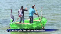 A Gaza, un bateau fait de bouteilles en plastique