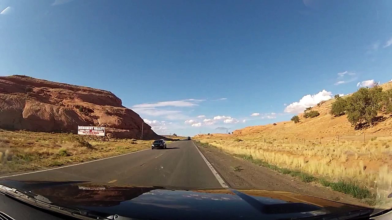 Monument Valley - Navajo Tribal Park - Arizona/Utah, USA