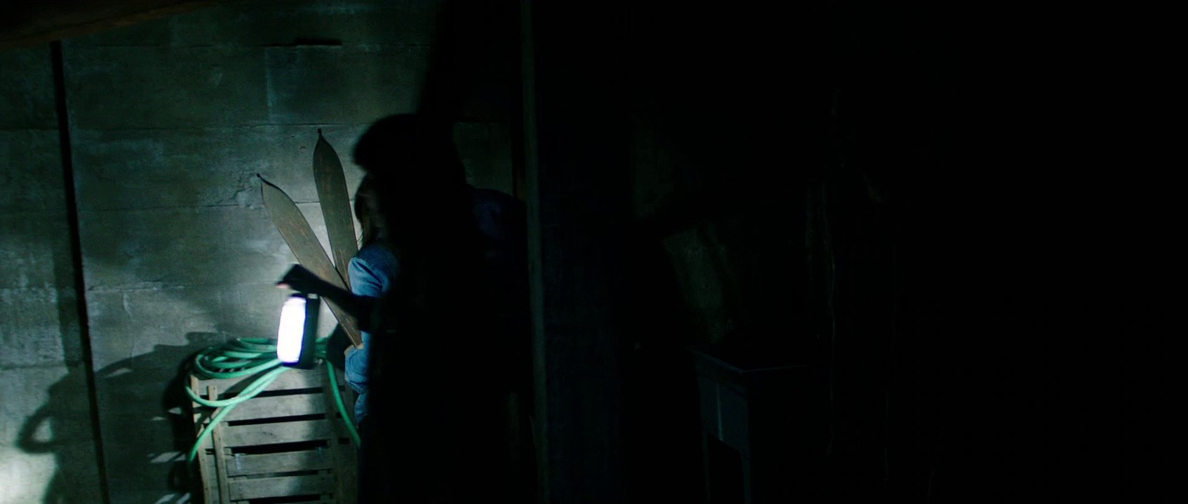 Ouija / Extrait 2 "L'Ombre" VF [Au cinéma le 29 Avril]