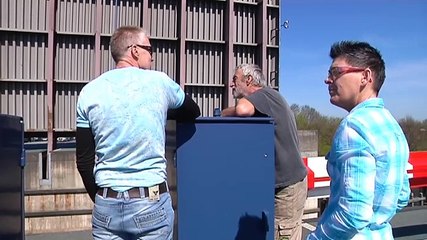Oponthoud op de ring door groot schip; Dit is zo interessant om te zien - RTV Noord