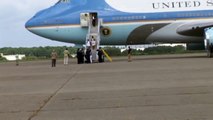 Air Force One - Obama  and family enroute to MV