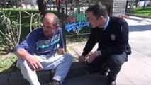 Zonguldak Ereğli Parkta Sızan Alkollü Hastaneye Kaldırıldı