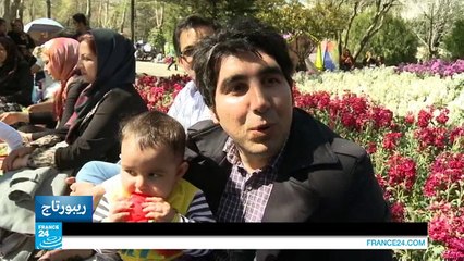 إيران.. فك عقدة الزواج عند الفتيات في يوم الطبيعة!!