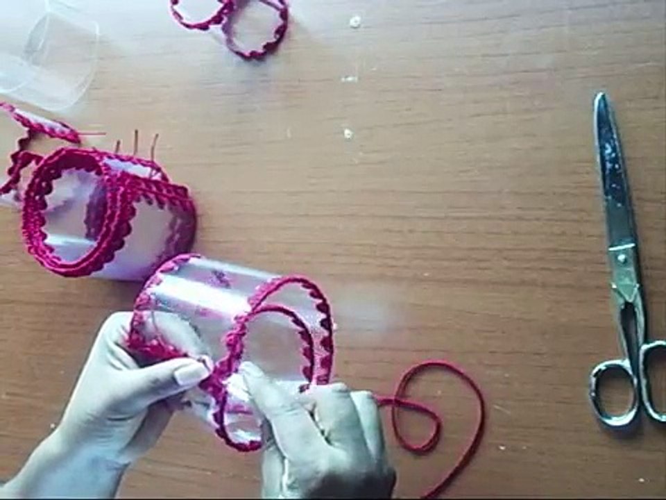 28. DIY NECESER (RECICLAJE DE BOTELLAS DE PLÁSTICO)