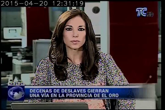 Decenas de deslaves cierran una vía en la provincia de El Oro