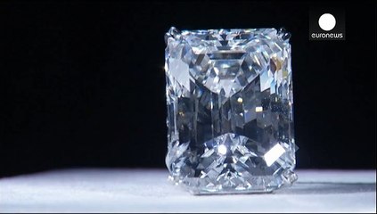 Un diamant rare de 100 carats aux enchères