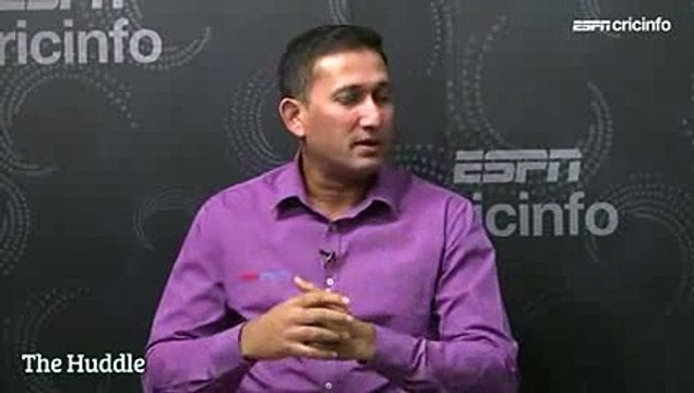 Ashish Nehra's bowling performance in IPL, Mumbai Indians v Chennai Super Kings IPL 2015 - YouTube