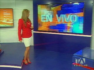 Correa almuerza con trabajadores afines al régimen