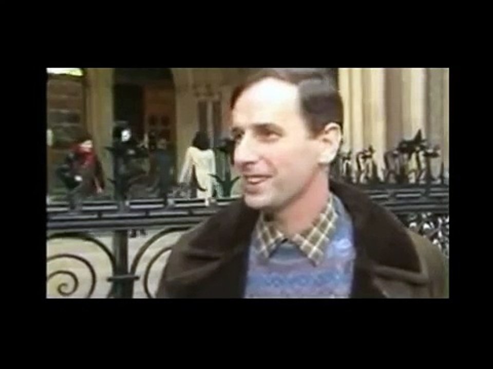 World News - Raise the Titanic Wreck (1985)