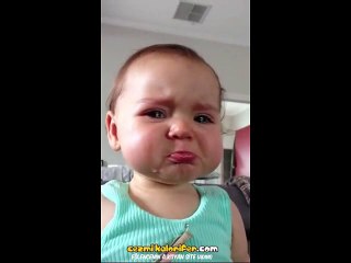 İçin İçin Ağlayan Bebek Çok Tatlı