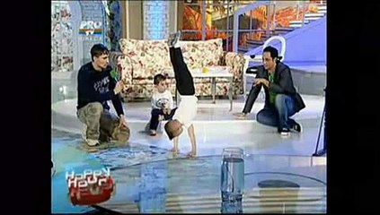 'World's Strongest Boy' Breaks New Record   serving with learning