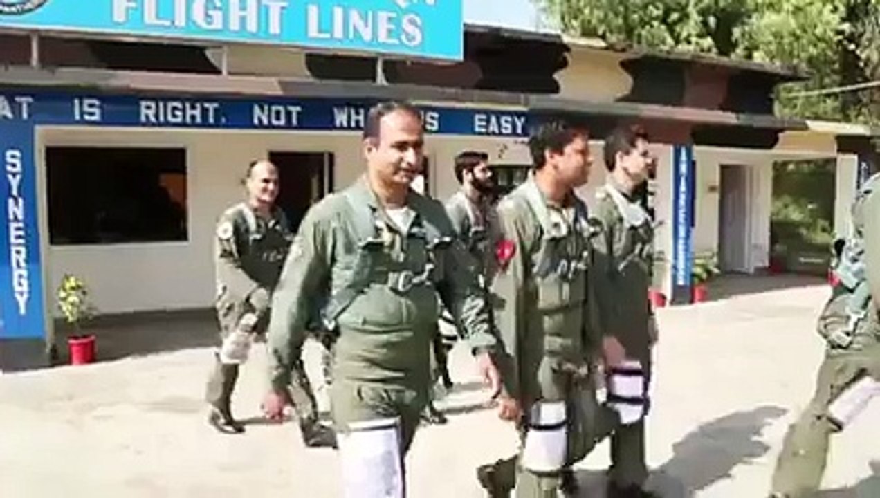 Pakistani Jets welcome chinese President