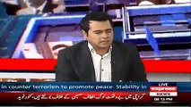 Waseem Akhtar(MQM) Enjoying The Moment Of When Anchor Taking Class Of Ali Zaidi(PTI)