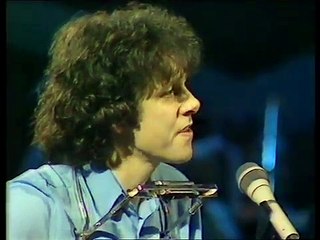 Donovan & Crystal Gayle - Catch The Wind