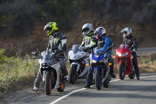 2015 Lightweight Sportbike Shootout | ON TWO WHEELS