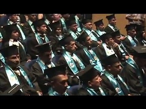 CÁPSULA JC INFORMA TV - CEREMONIA DE GRADUACIÓN BACHILLERES PROMOCION 2015