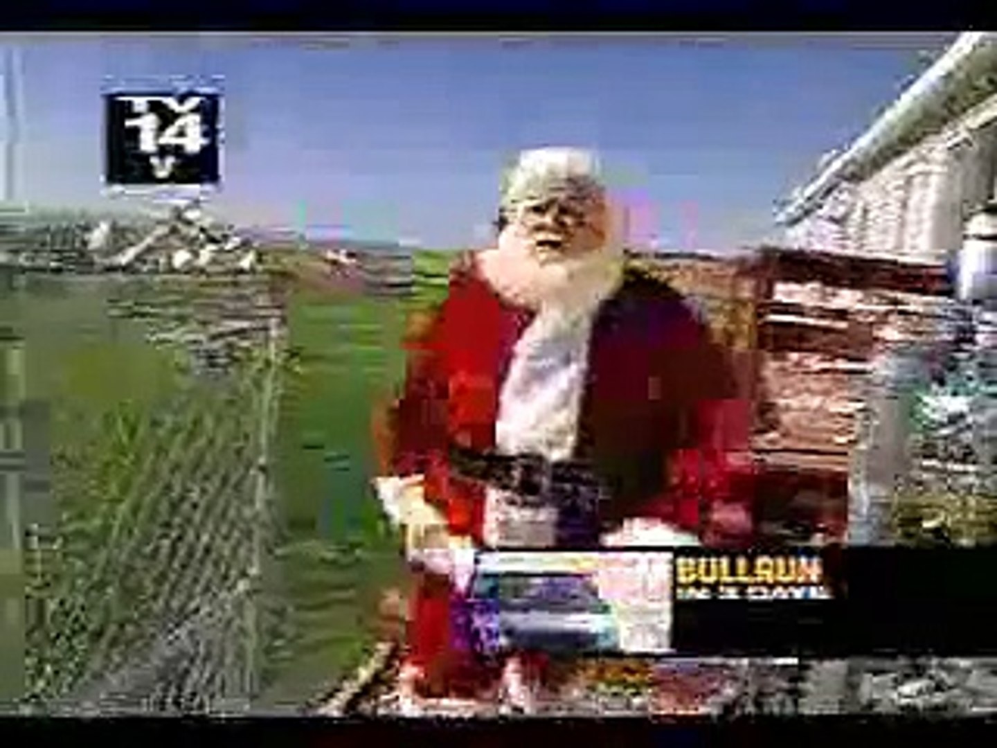 ⁣When Good Pets Go Bad 2: Santa attacked by reindeer.