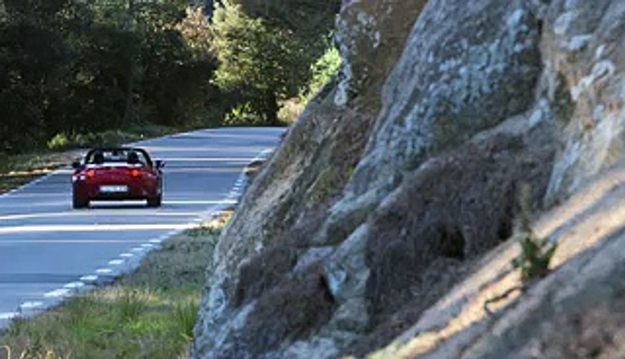All-new Mazda MX-5 Driving Video Trailer - Video Dailymotion