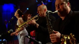 Jeff Beck - Imelda May - Walking in the Sand - 2010