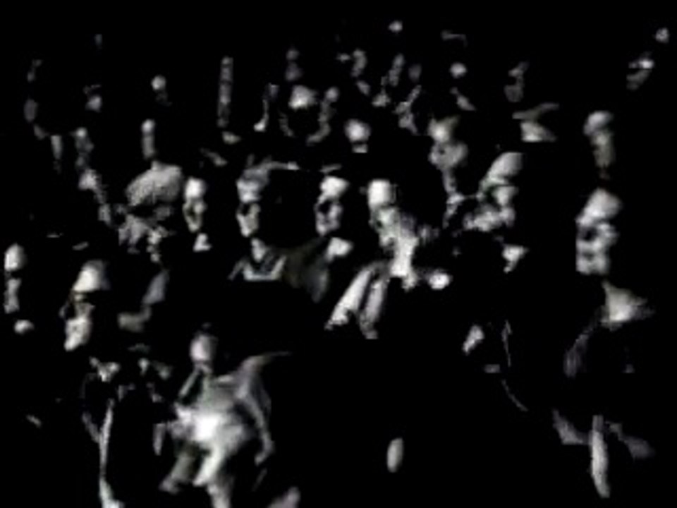 Dudley Moore sings Britten and Weill