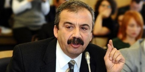 Sırrı Süreyya Önder'den Şaşırtan Oy Tahmini: Minimum Yüzde 14