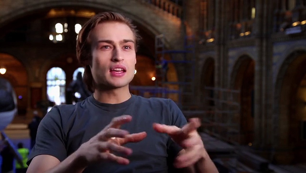 Jupiter Ascending - Interview - Booth