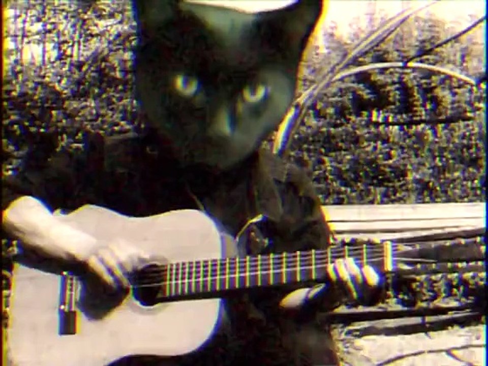 CUTZE SINGT FÜR SEINE PEOPLE EINEN SONG