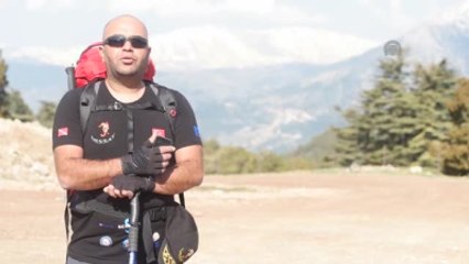 Likya Yolu'nu Protezleriyle Geçiyor