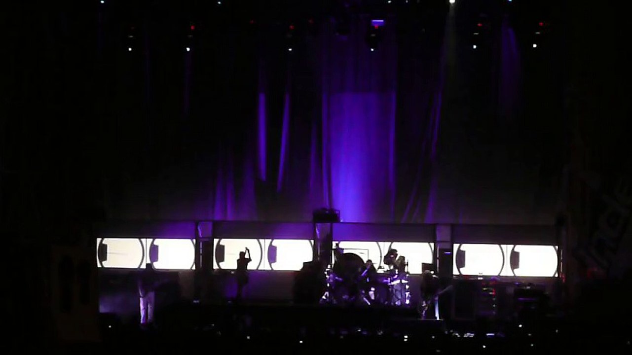 Tool, live in Bologna - Italy 6