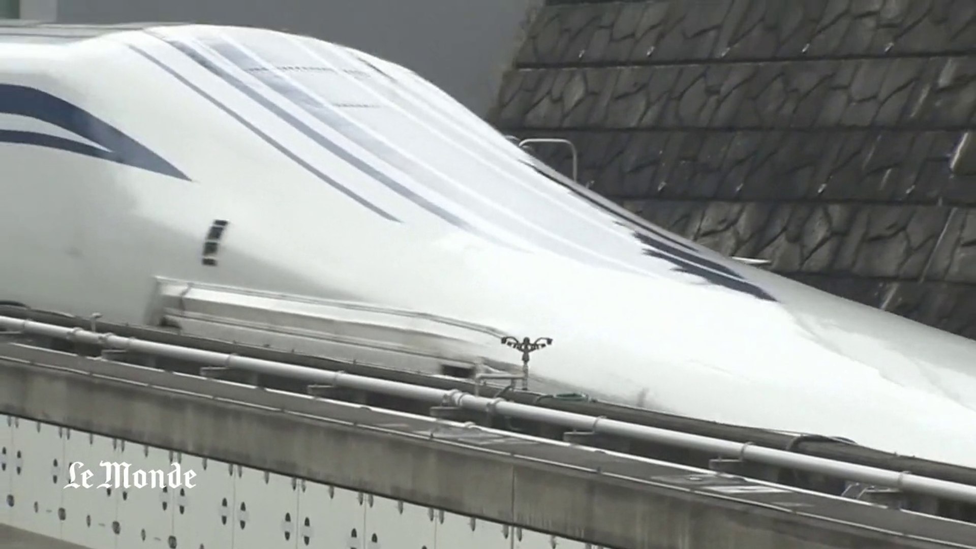 Japon : les images du train le plus rapide du monde - Vidéo Dailymotion