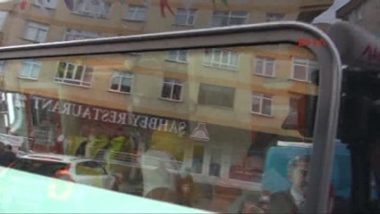 Direği Devirdi, Araçları Ezdi, Atm Makinasına Çarptı