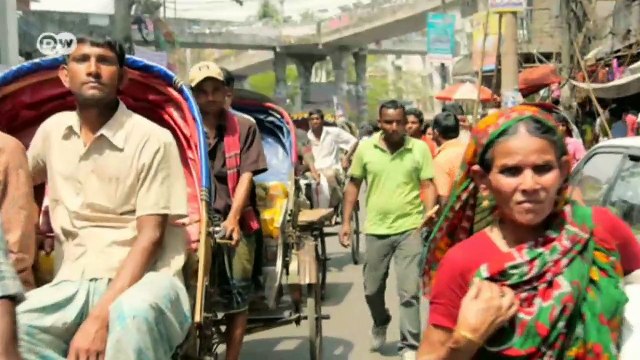 The Global 3000 Questionnaire: Bangladesh - Nazma Akter | Global 3000