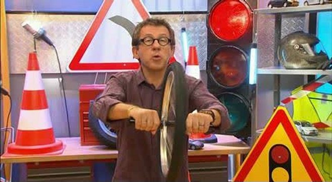 C'est Pas Sorcier : le virage à deux-roues motorisé