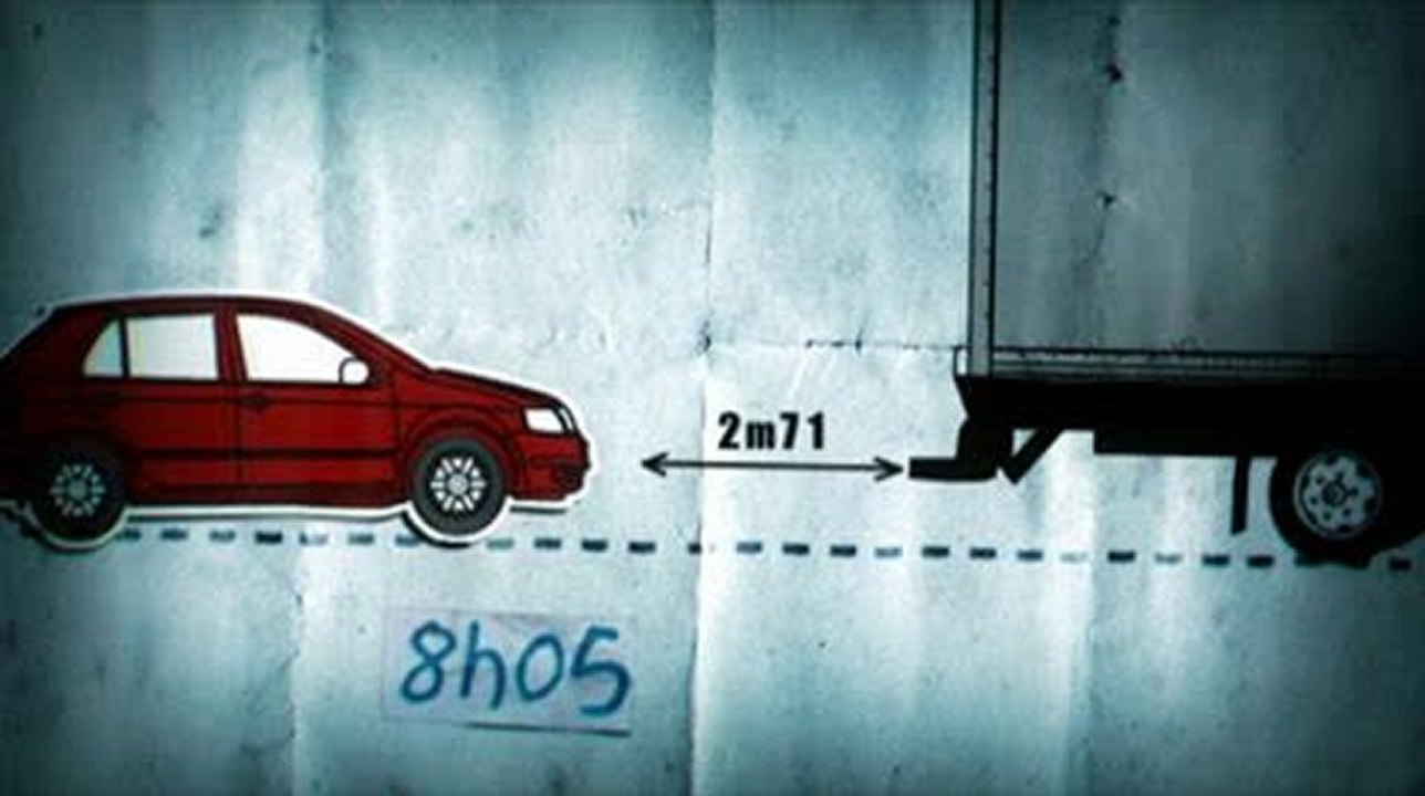 Dossiers de la route : la ceinture à l'arrière