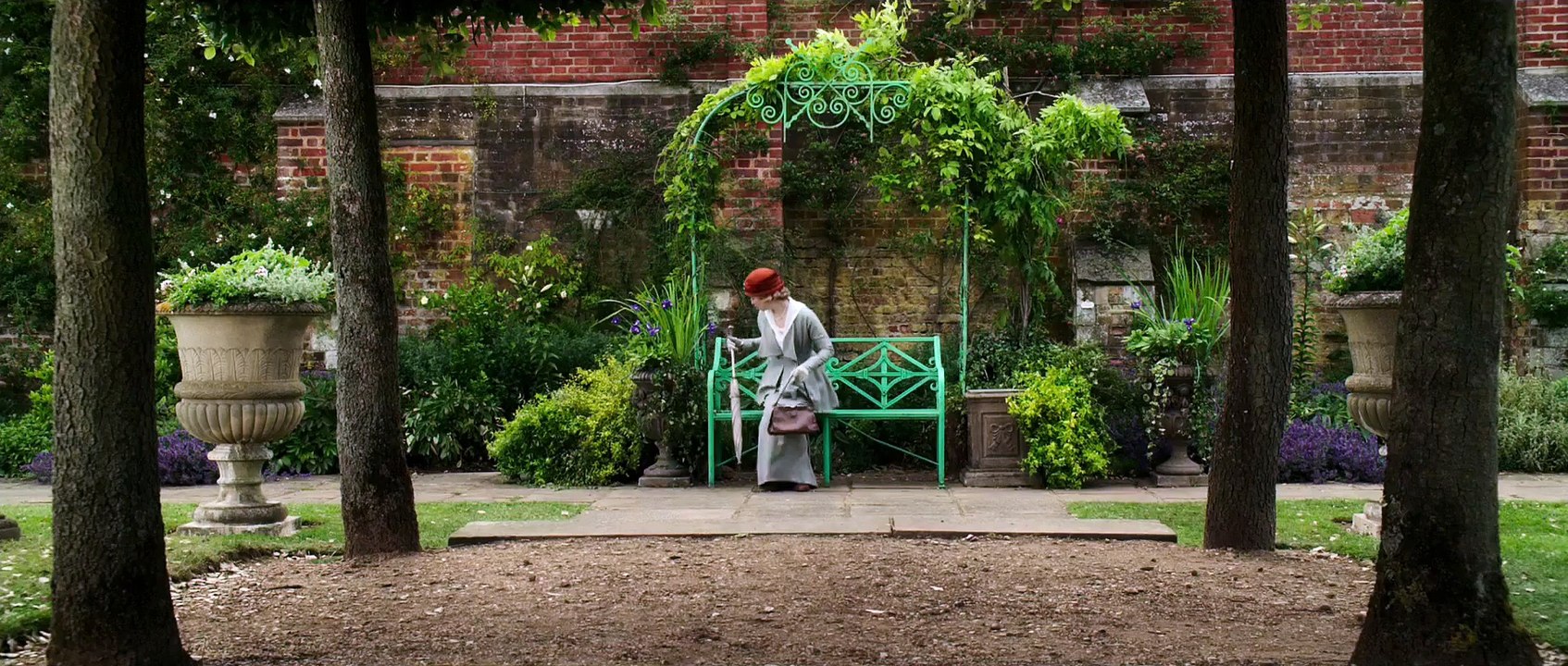Mr. Holmes Official UK Trailer #1 (2015) - Ian McKellen Mystery Drama HD - YouTube