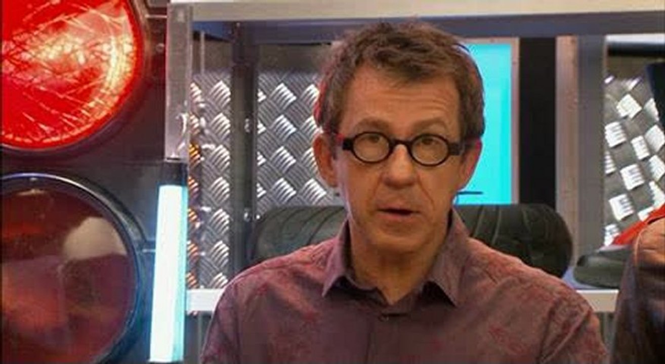 C'est Pas Sorcier :  les deux-roues souvent moins visibles