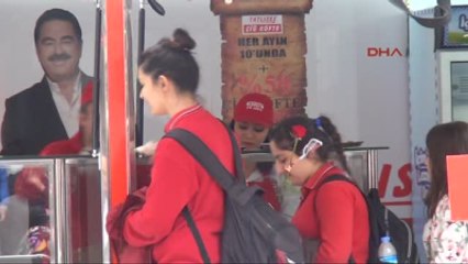 Tokat'ta 1 Ton Çiğ Köfte Dağıtıldı