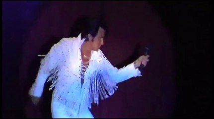 Terry Padgett sings 'Johhny B Goode' at Elvis Day (video)