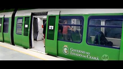 Une fillette possédée effraie les passagers du métro !