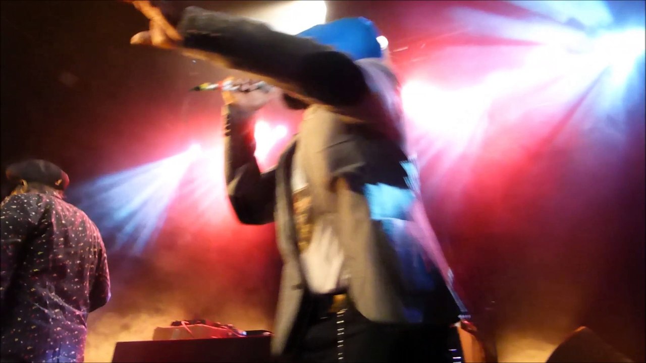 Johnny Osbourne & Ras Mac Bean on Real rock riddim backed by Fatta (Soul Stéréo) a l'Akwaba