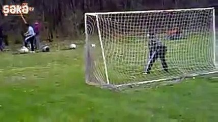 Bazuka Etkisinde Şut Çekmek