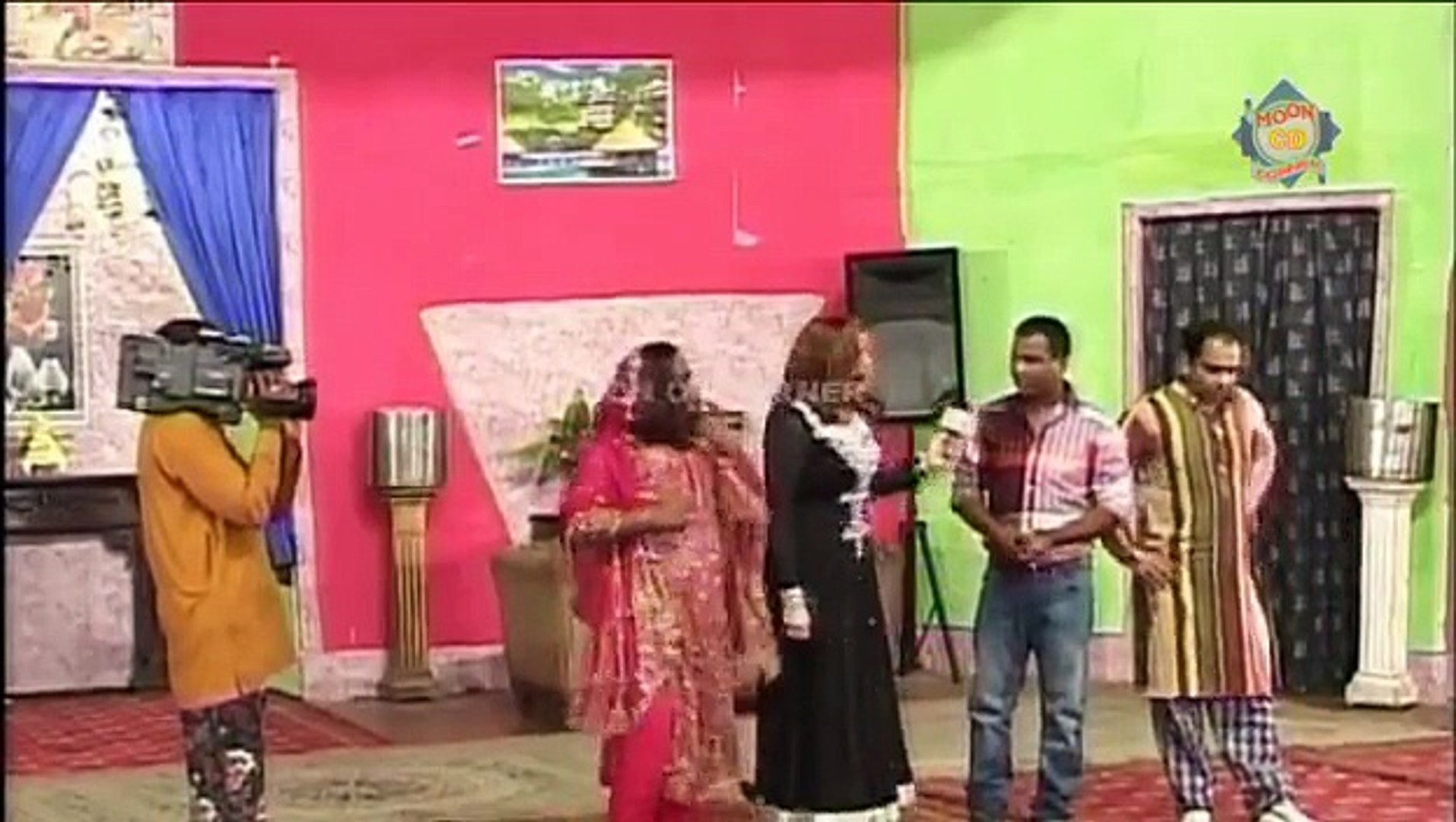 Sheikh Chilli New Pakistani Stage Drama Full Comedy Show-split-[Part-5] -  video Dailymotion