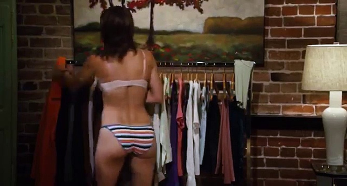 jessica hot scenes