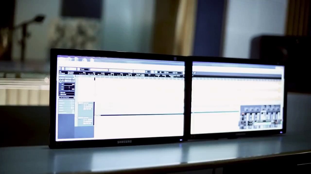 Blue Eyes Yo Yo Honey Singh Cover By Noddy Khan